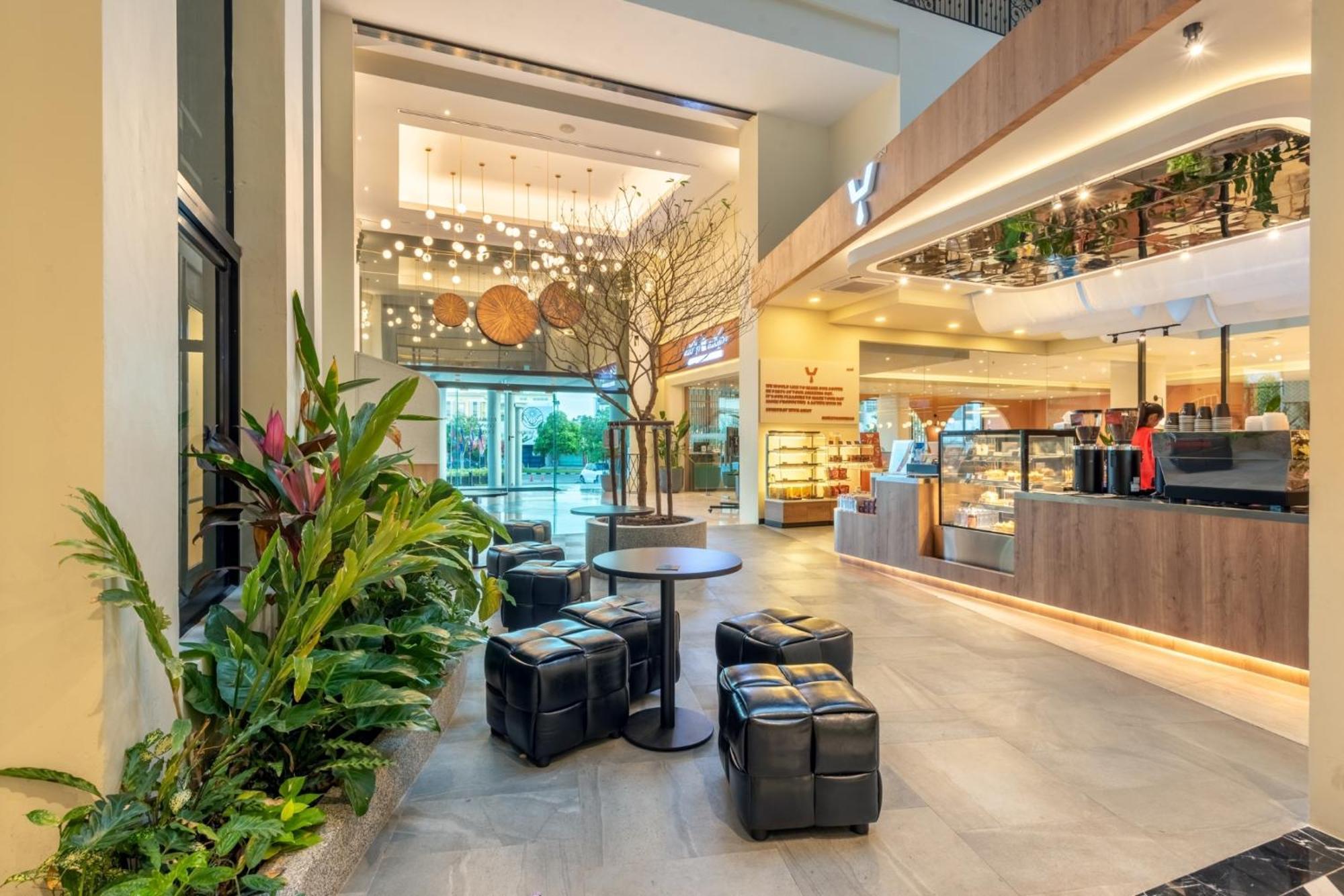 Buri Sriphu Hotel